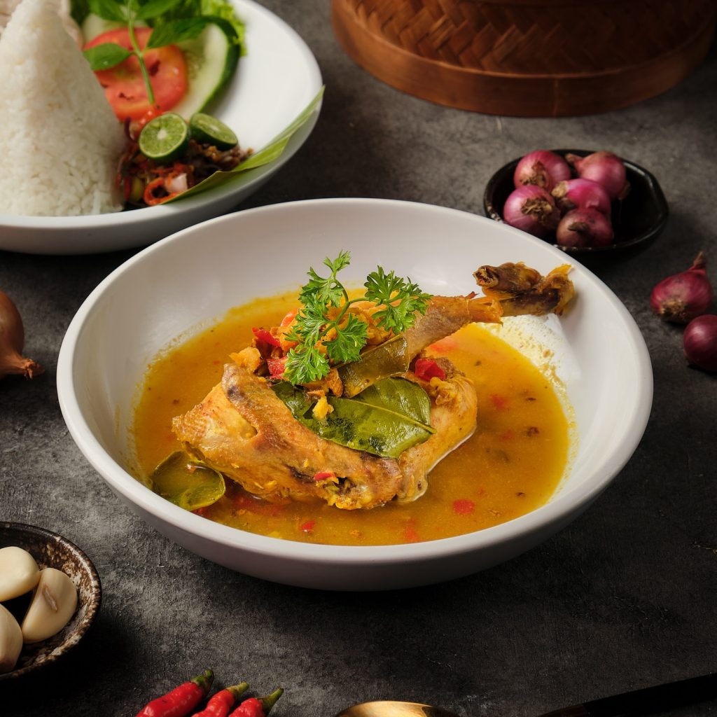 At Kedai Nyonya Rumah